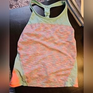 Gym go size L (10-12) athletic top